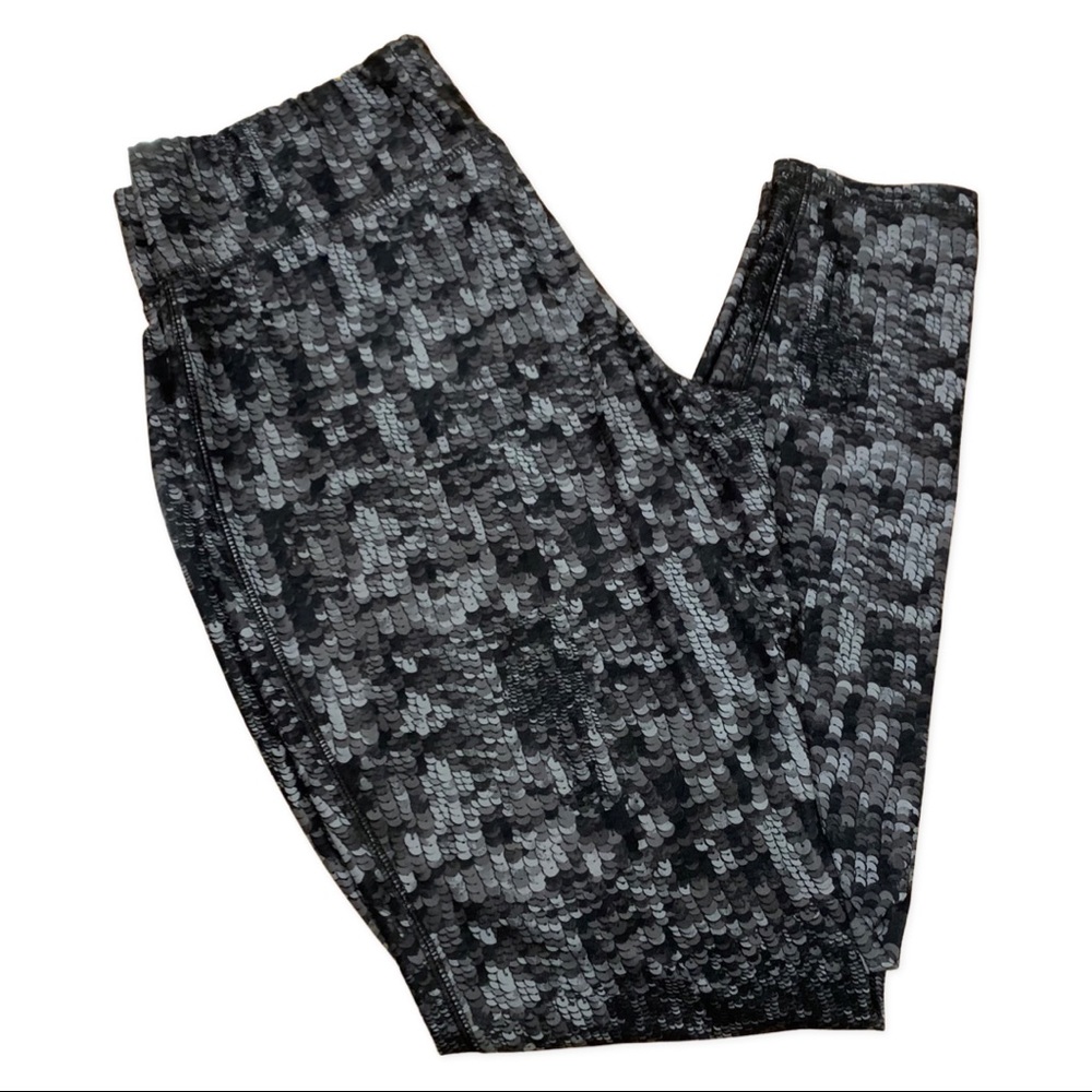Gray Sequin Print Athletic Leggings